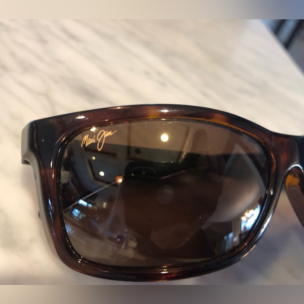 Maui Jim Puhi STG-BG brown tortoise shell men’s sunglasses